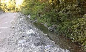 Foto fiume frido per centrale idroelettrica
